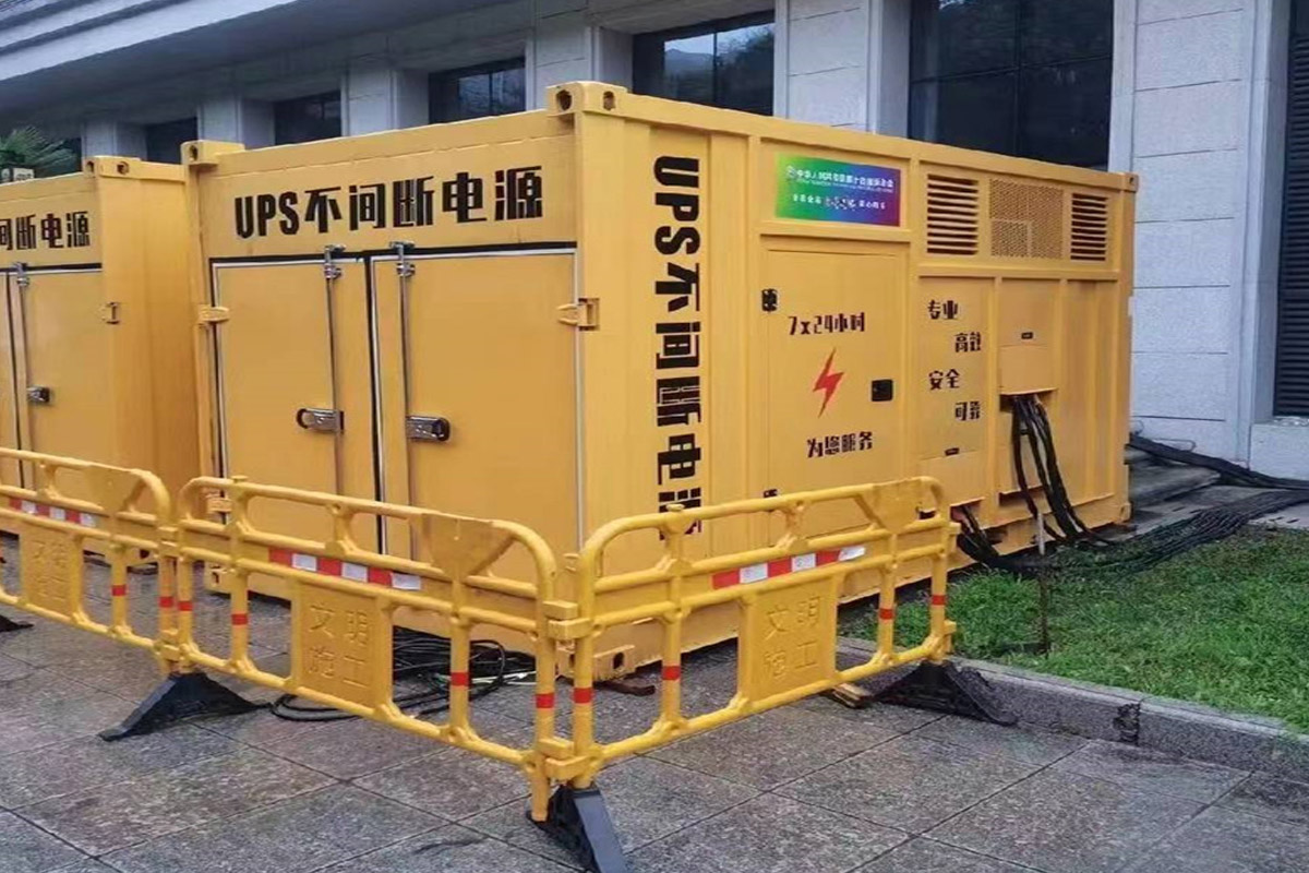 遂宁发电机租赁施工现场
